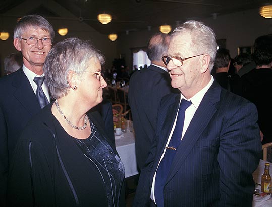 Edith med Ivar Hansens skolekammerat, Eigil Madsen